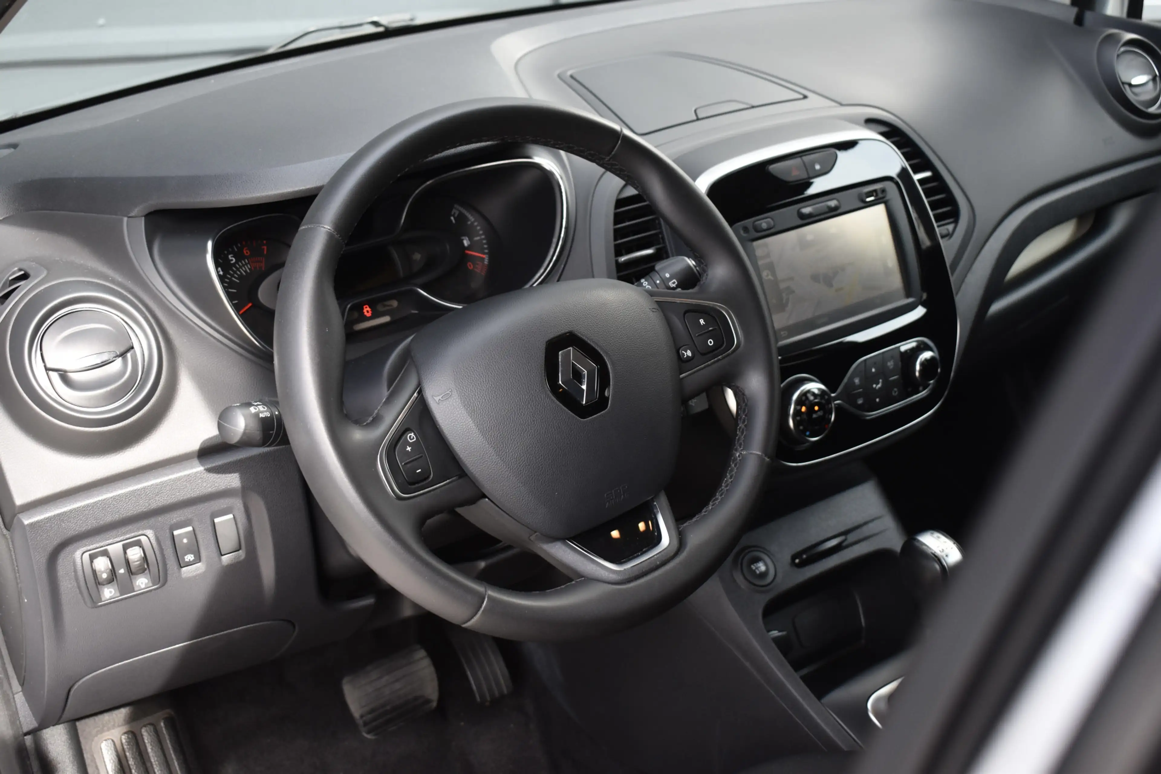 Renault Captur 1.2 TCe Aut. Limited | Trekhaak | Camera |  Keyles — photo 13