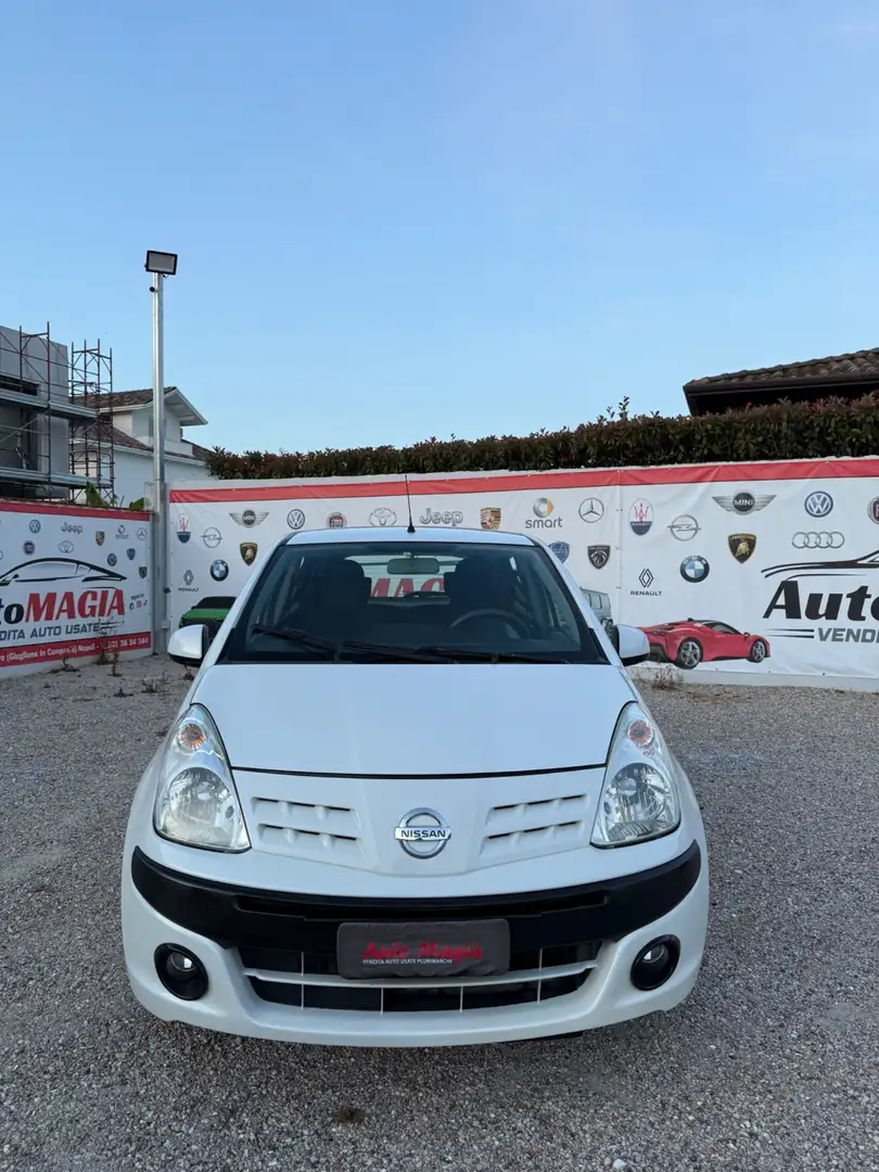 Nissan Pixo 1.0 5 porte Matic Bianco - 1