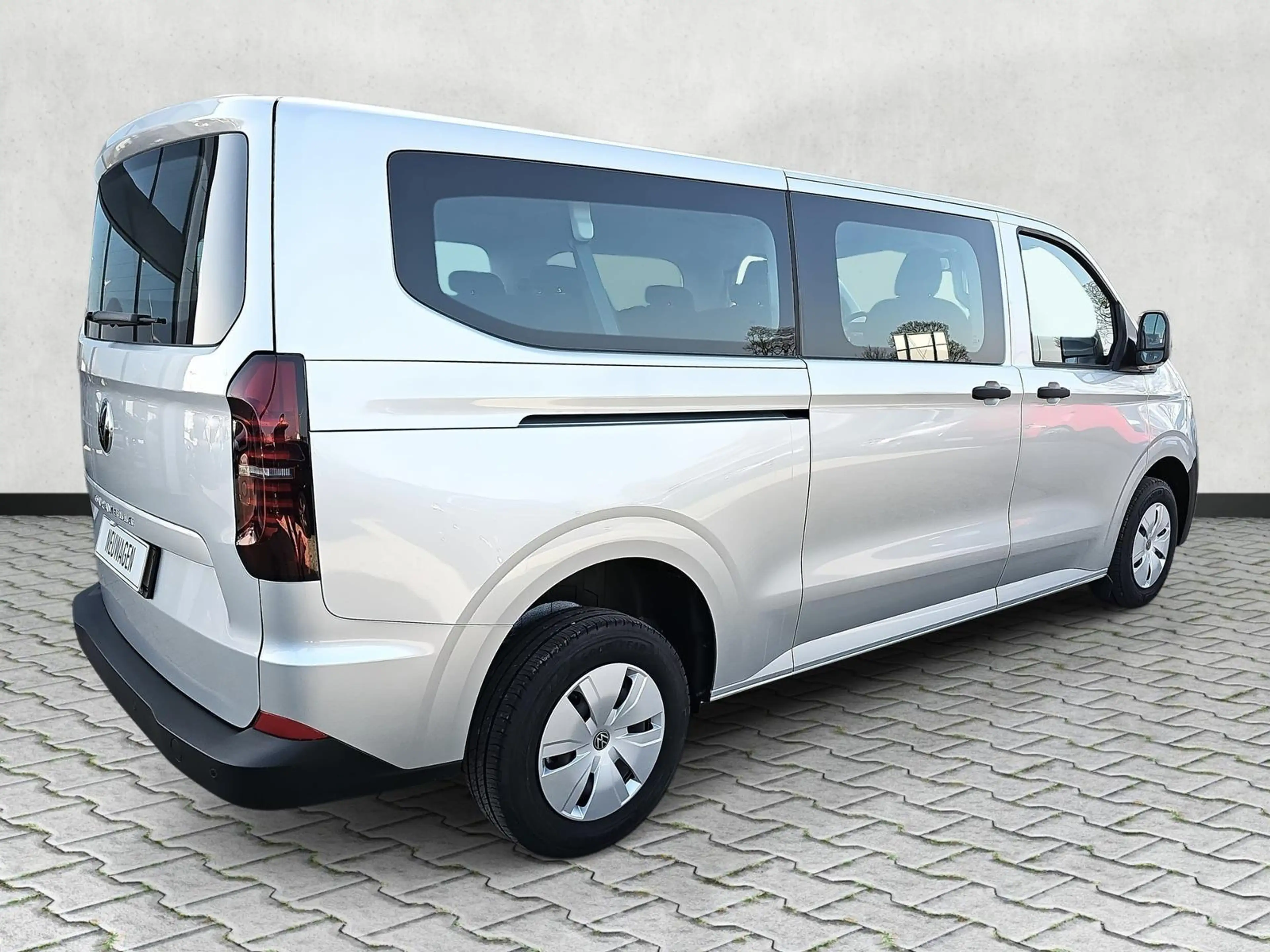 Volkswagen T7 Caravelle 2.0 TDI 81 kW LR lang 5JGar Kamera KeylessGo 81... — photo 7
