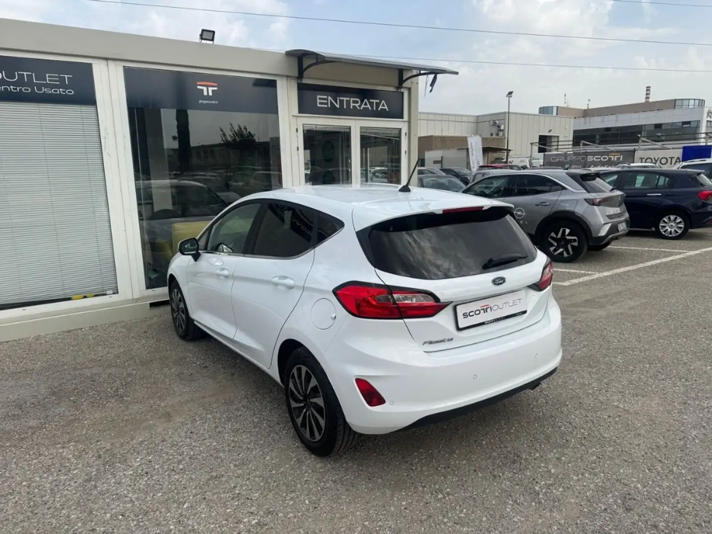 Ford Fiesta 5 Porte 1.1  Titanium Weiß - 2