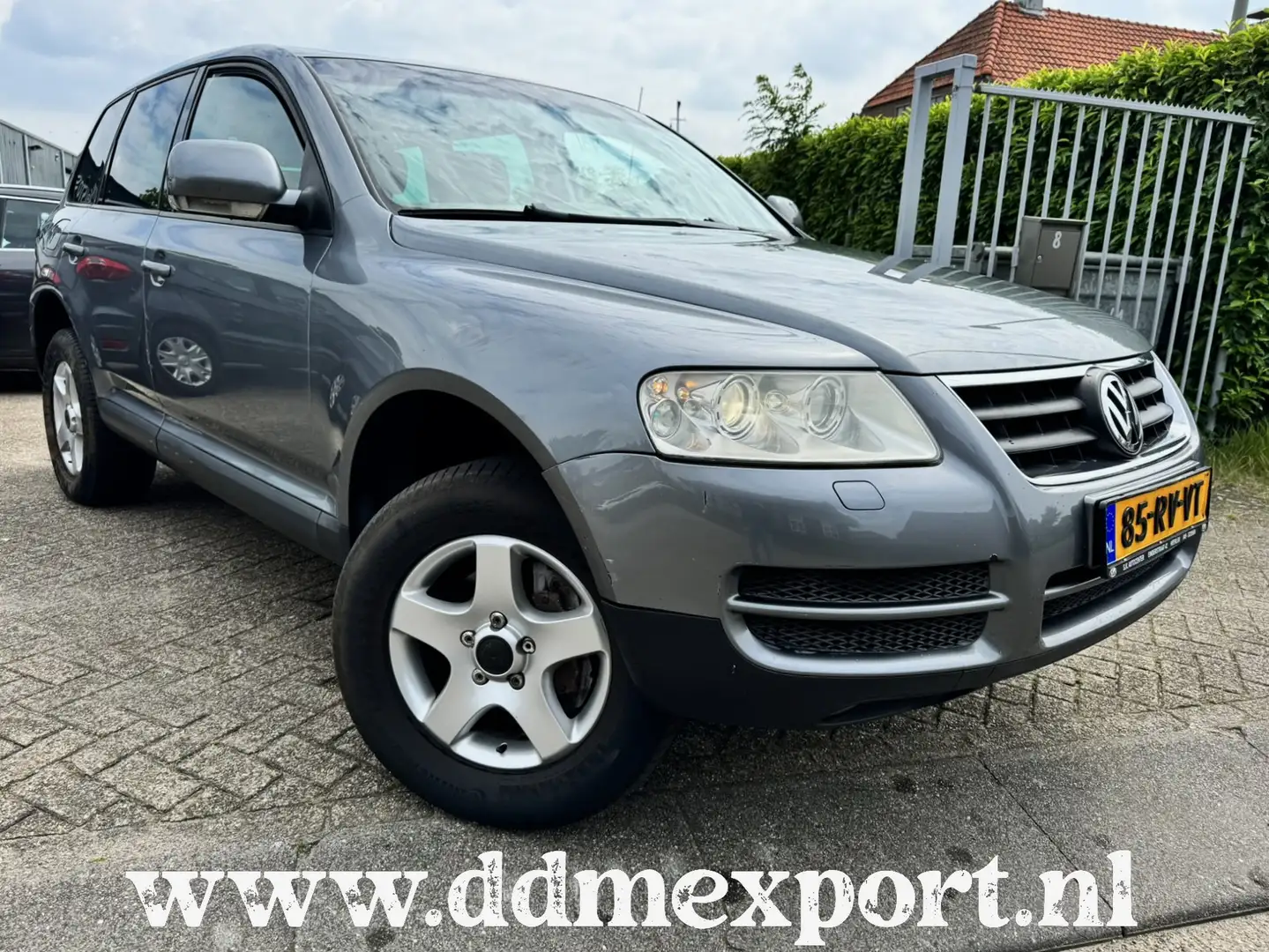 Volkswagen Touareg 3.2 V6 221pk NAVI/LEER/XENON/ST.VERW/TREKHAAK Szürke - 1