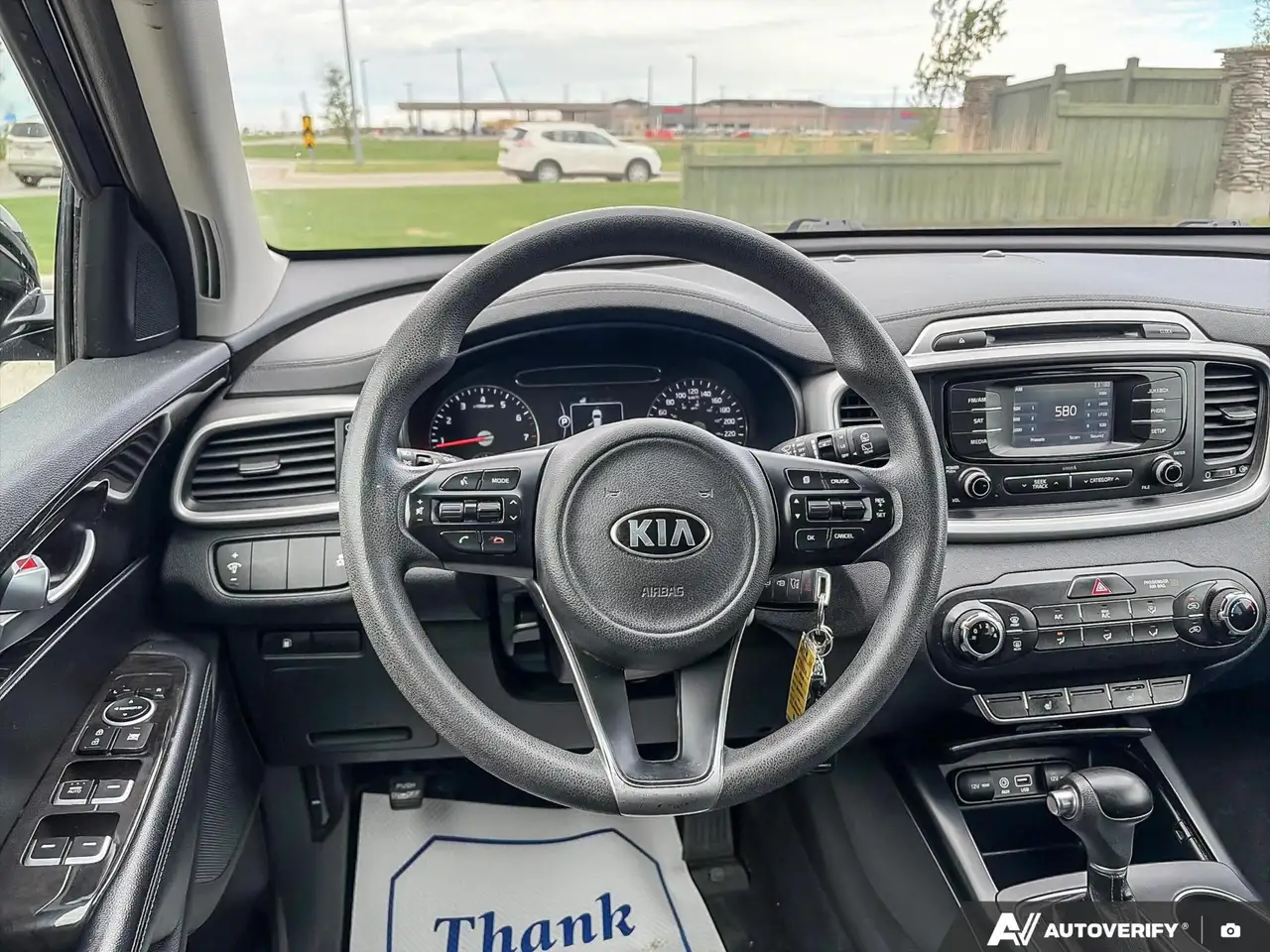Kia Sorento снимка Kia Sorento