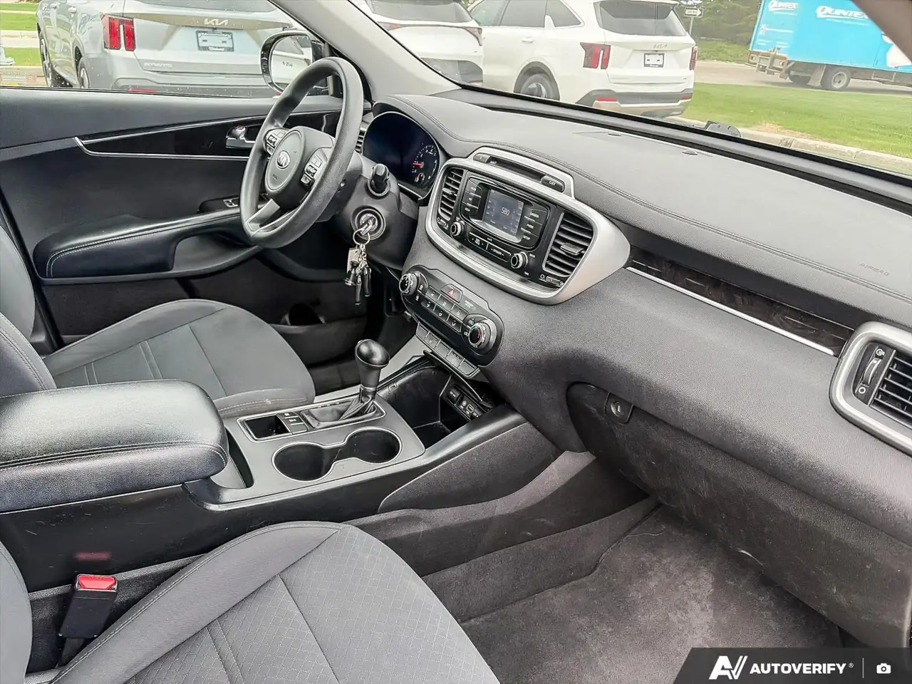 Kia Sorento снимка Kia Sorento