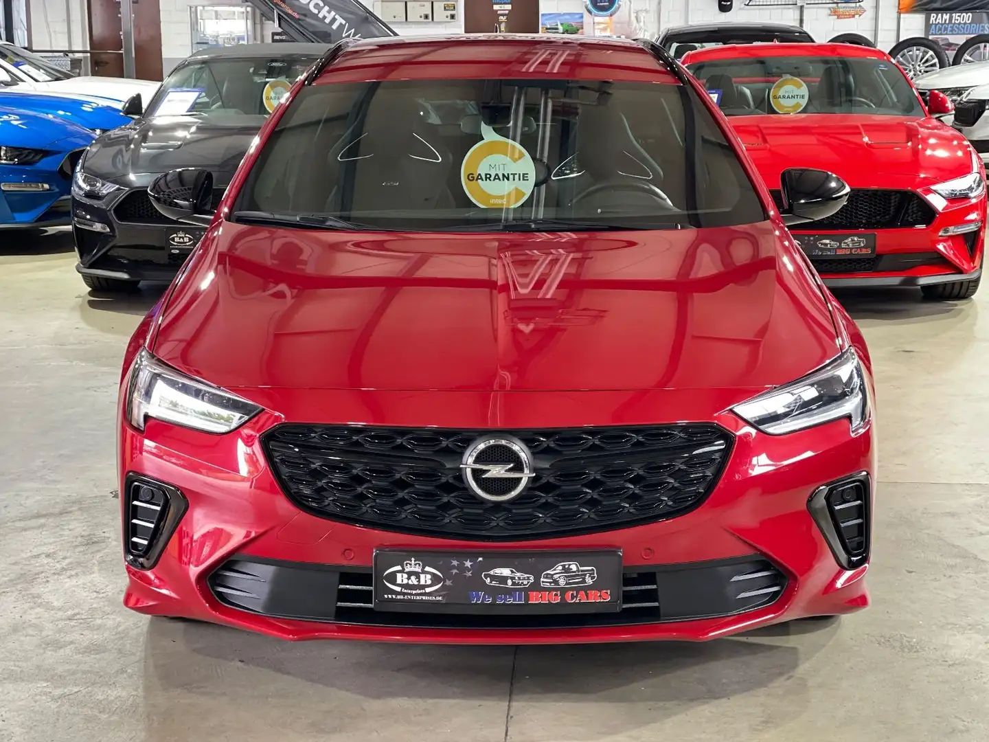 Opel Insignia B SPORTS TOURER GSi 4X4+BREMBO+LEDER+UNFALLFREI Rouge - 2