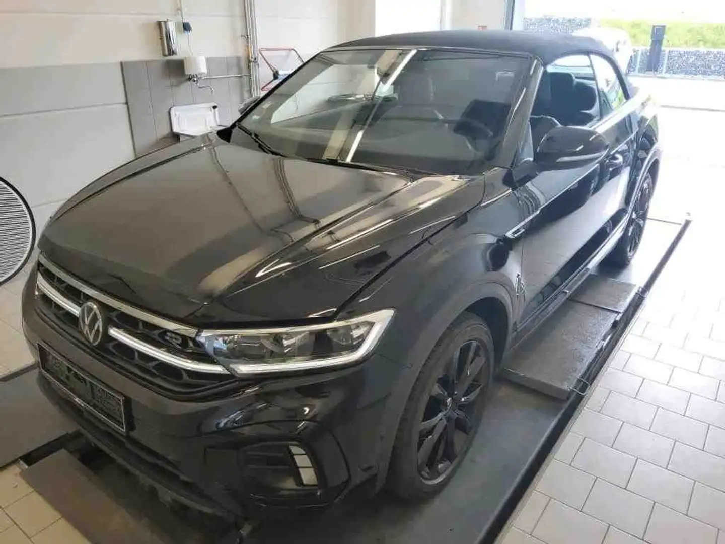 Volkswagen T-Roc Cabriolet 1.5 TSI R-Line *MATRIX*KAMERA*NAVI*SITZH Schwarz - 2