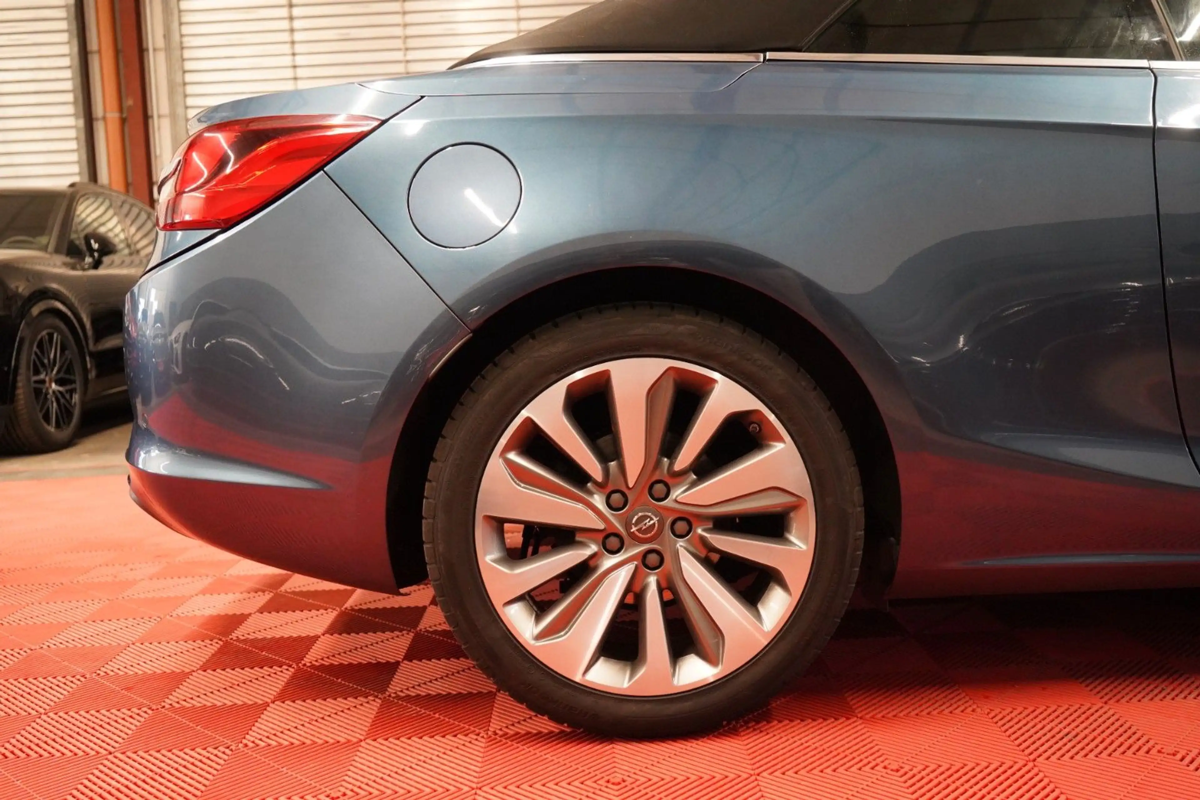 Opel Cascada 1.6*2.Hand*Unfallfrei — photo 10