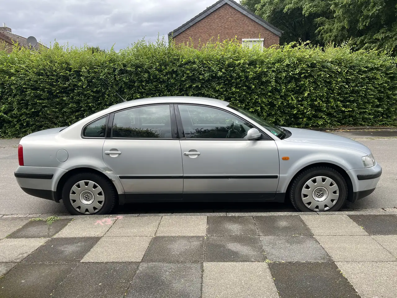 Volkswagen Passat 1.8 8V Turbo 1.Hand, Scheckheftgepflegt, 04/27 TÜV, foto 4