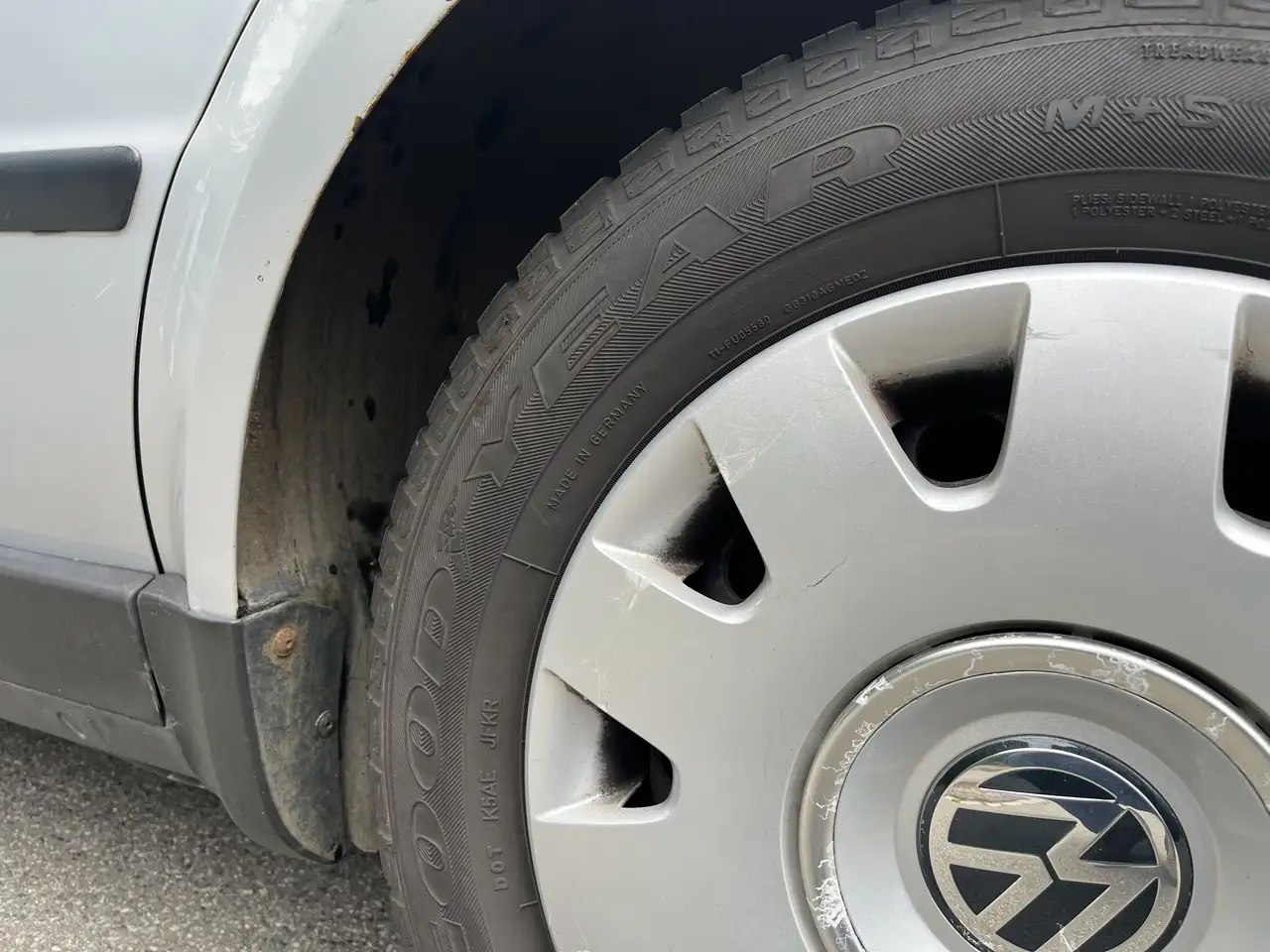 Volkswagen Passat 1.8 8V Turbo 1.Hand, Scheckheftgepflegt, 04/27 TÜV, foto 7