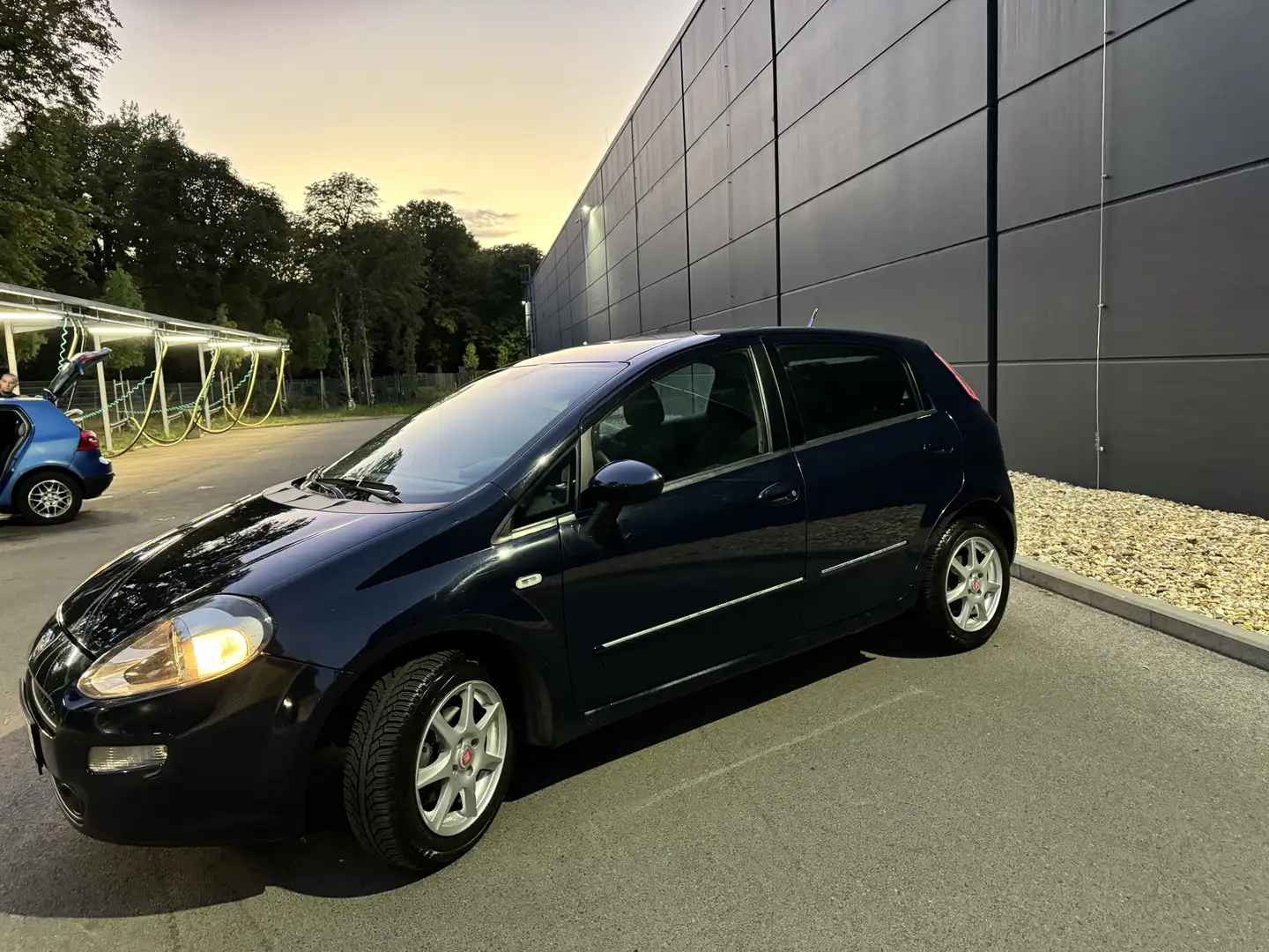 Fiat Punto Blau - 2