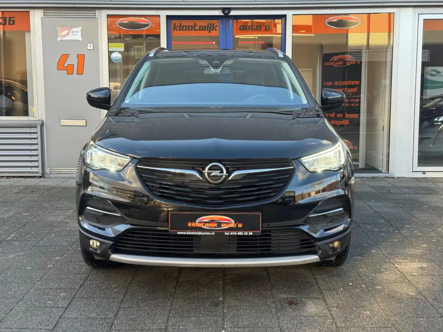 Opel Grandland X 1.2 T Ultimate Edit. Navigatie CarPlay Camera 1e E Zwart - 2