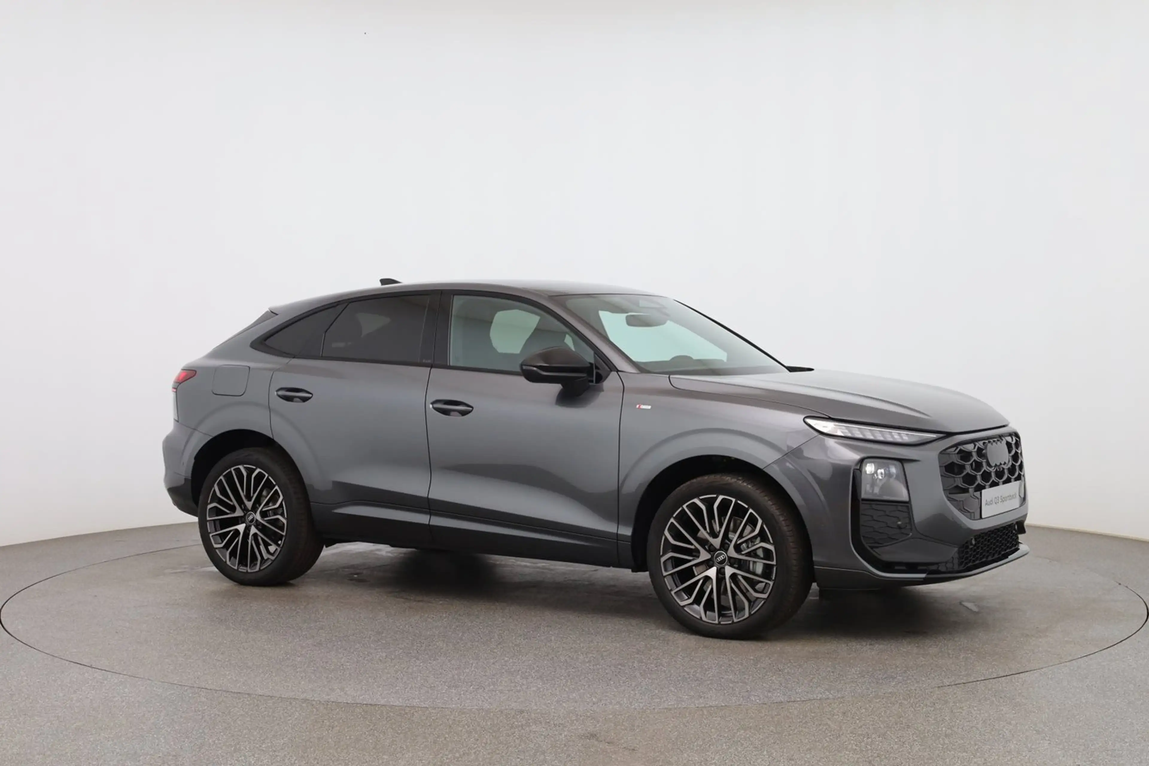 Audi Q3 TFSI quattro 150 kW — photo 7