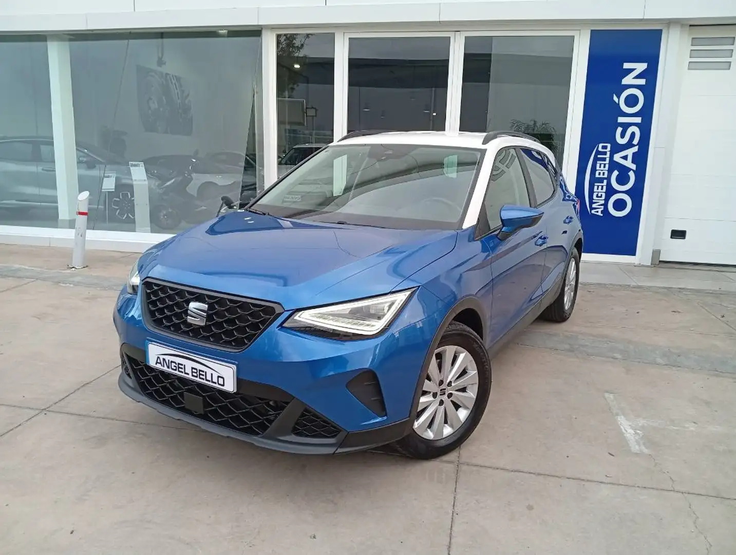 SEAT Arona 1.0 TSI S&S Style XM 110 Bleu - 1
