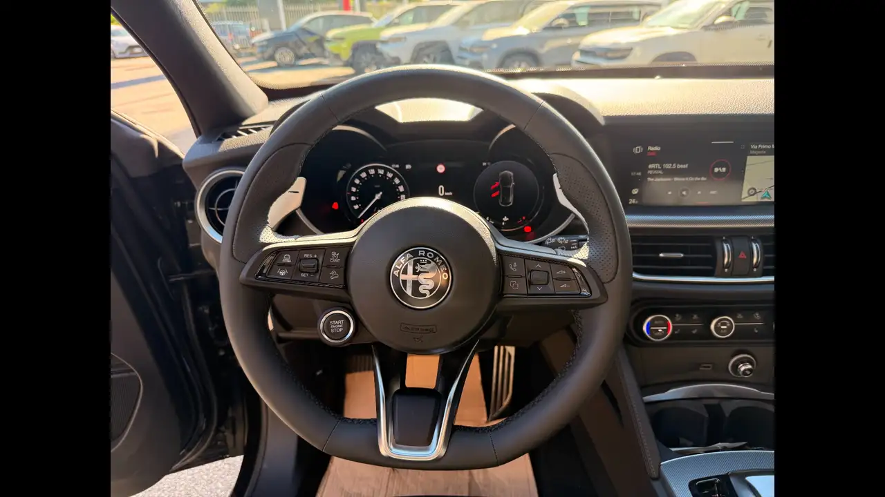 Alfa Romeo Stelvio 2026 — фото 14