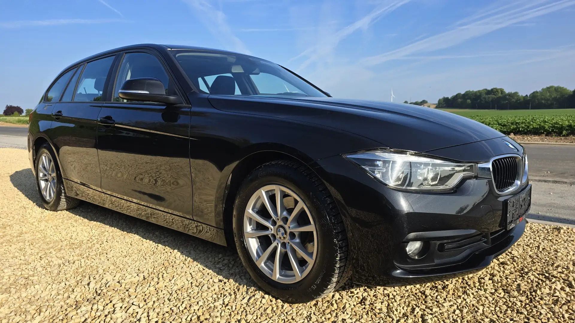 BMW 318 Touring dA Noir - 2