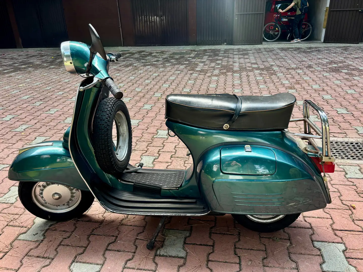 Vespa 150 Sprint veloce Blauw - 2