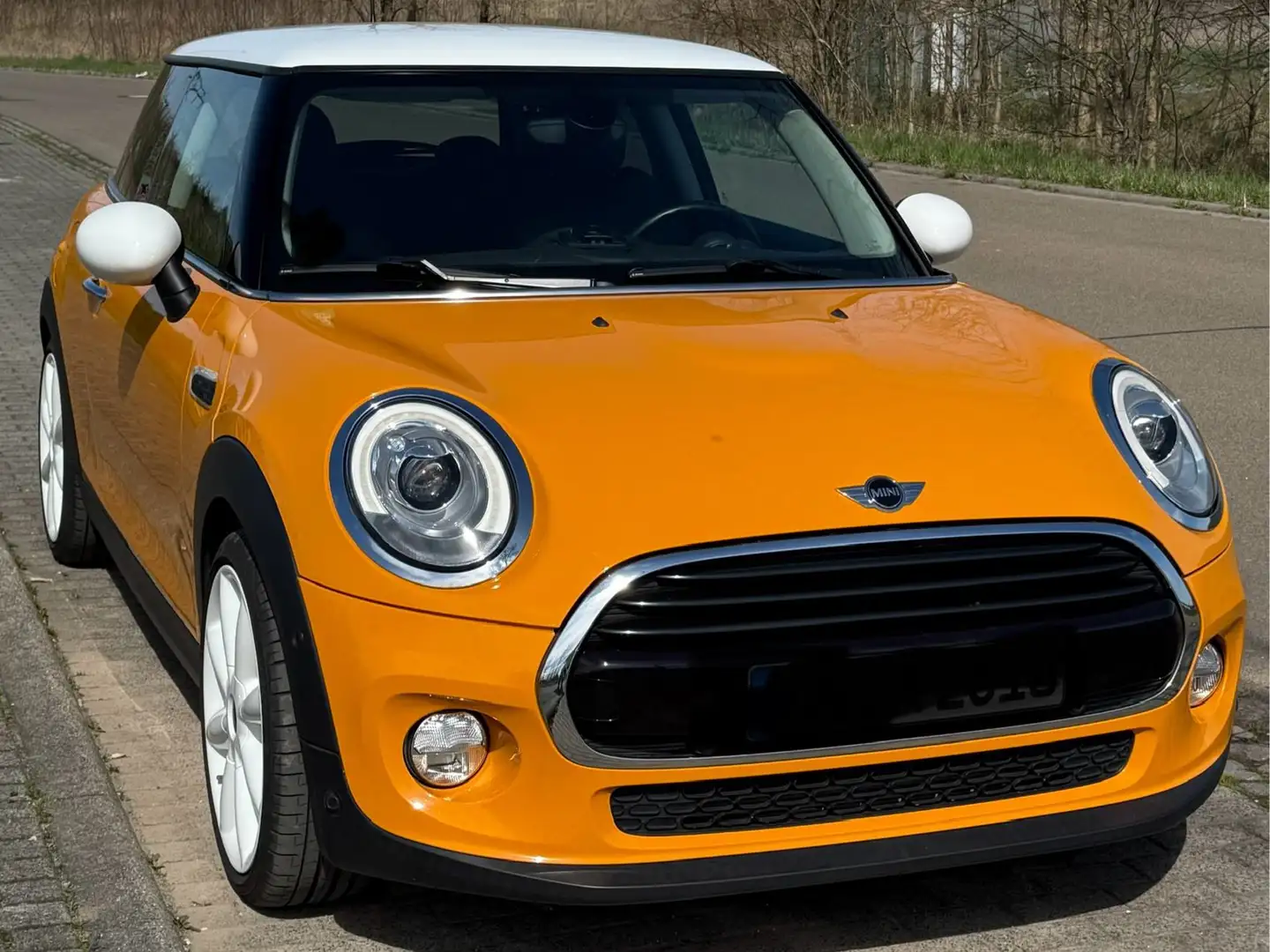 MINI Cooper Mini+Cooper+Aut.+Seven+Chili Oranžová - 2