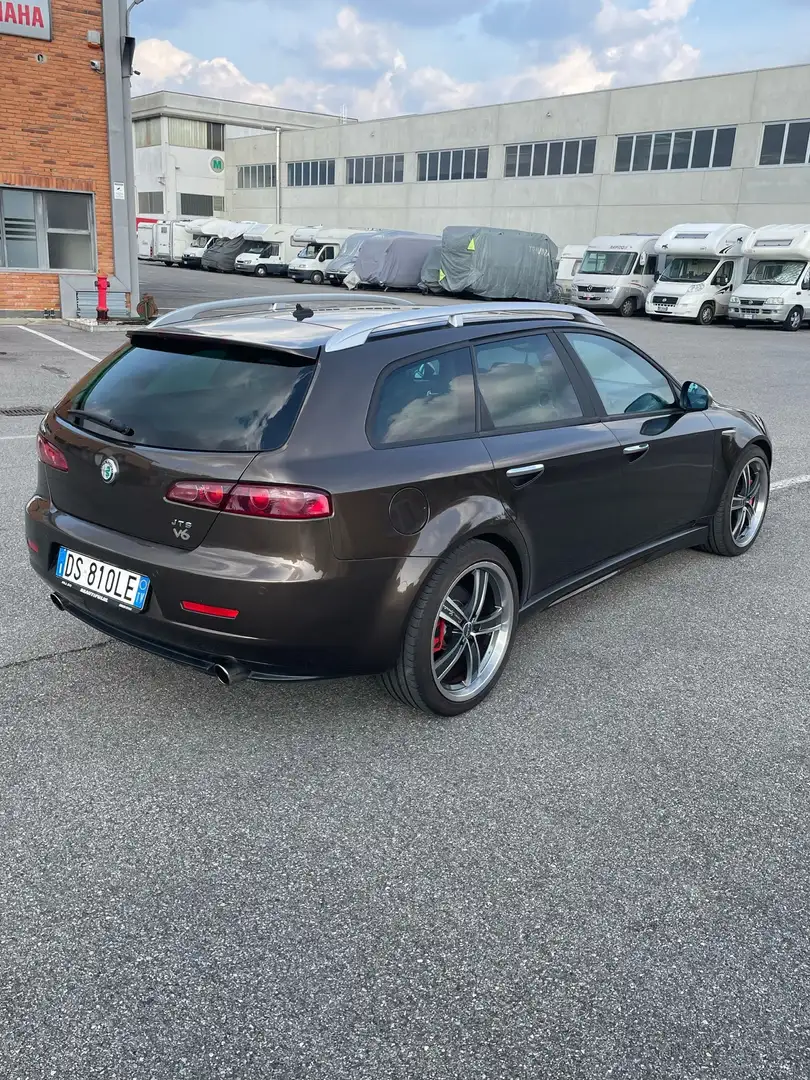 Alfa Romeo 159 SW 3.2 V6 Exclusive Q4 260cv - 2