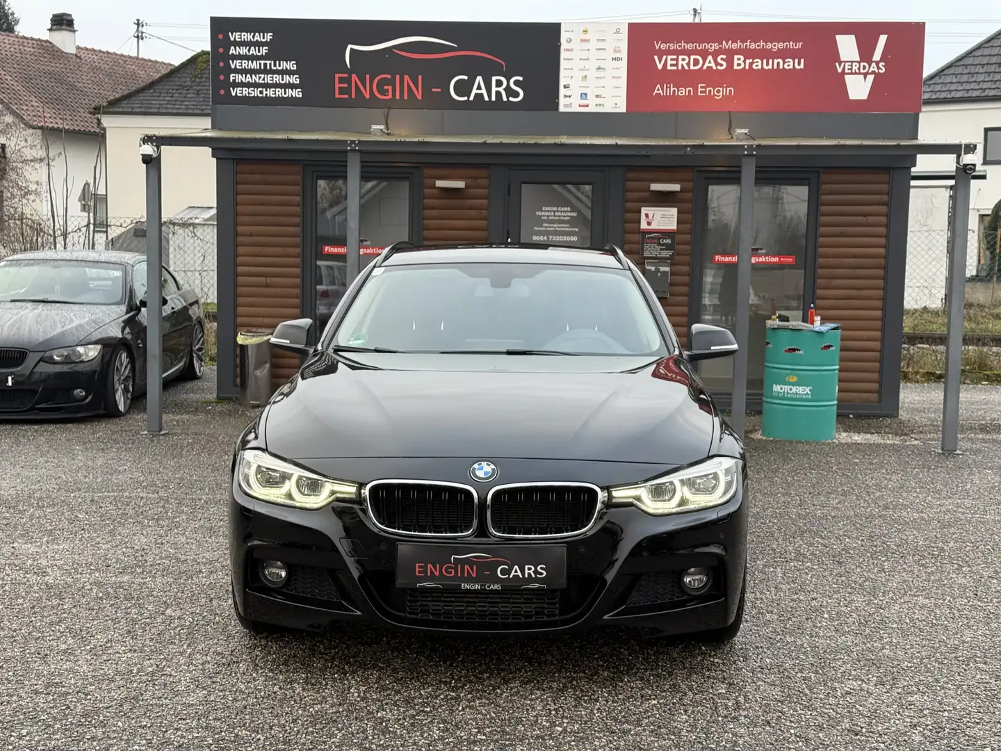 BMW 320 320d Touring M Sport Aut. Negro - 2