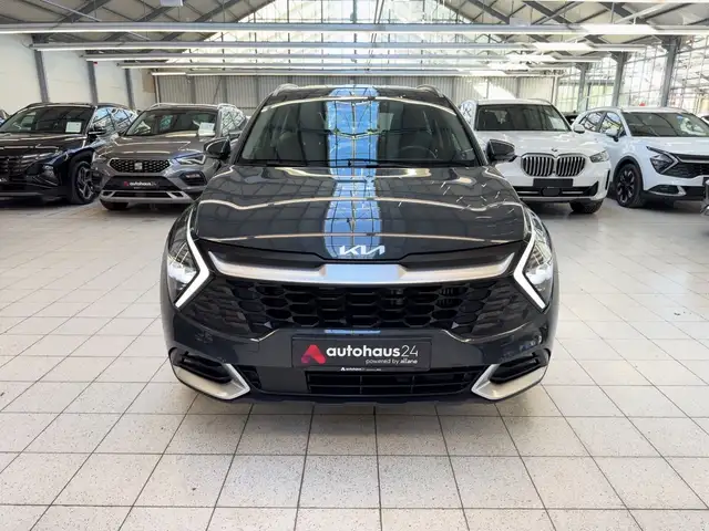 Kia Sportage view 2
