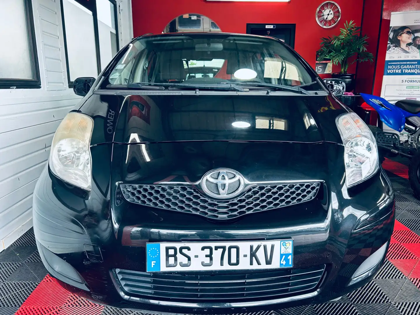 Toyota Yaris 1.0 VTI 185038KMS Noir - 2