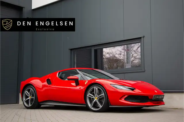 Ferrari 296 GTB 3.0 V6 Rosso Corsa | Lift | JBL | Ceramic | Passen