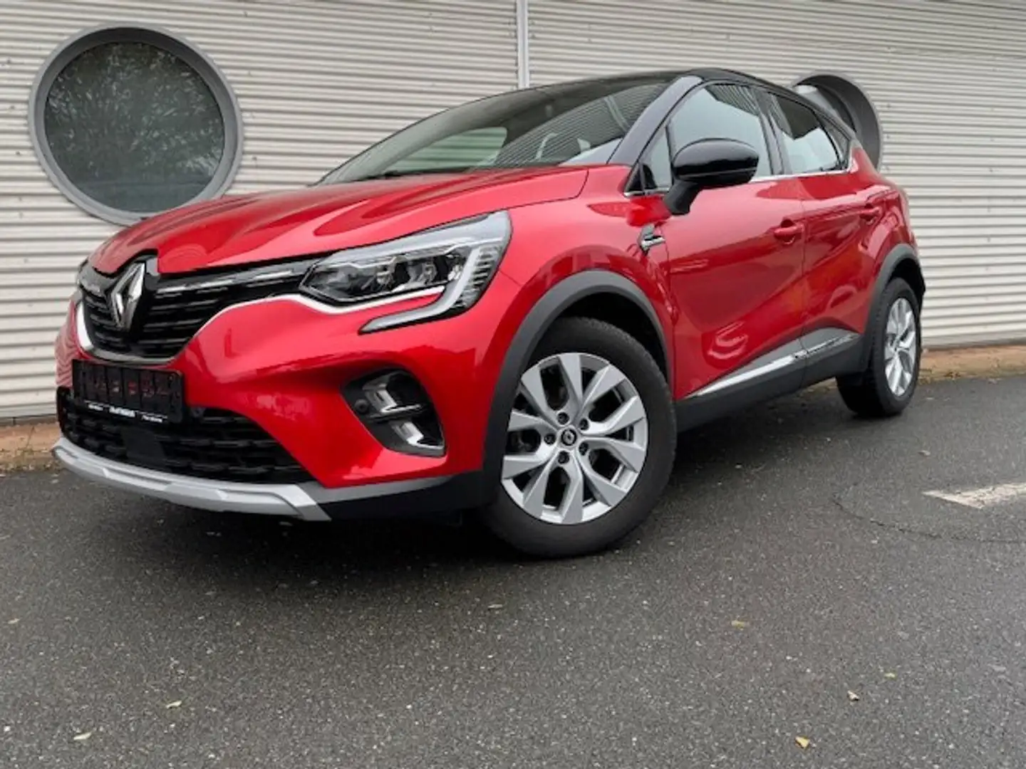 Renault Captur Intens TCE 140 EDC SHZ KAMERA GJR PDC NAVI Keyless Rot - 2