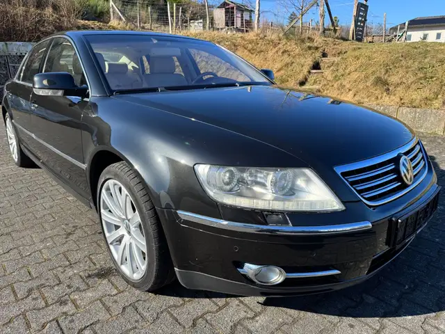 Volkswagen Phaeton V8 5-Sitzer 4Motion lang-Scheckheft-
