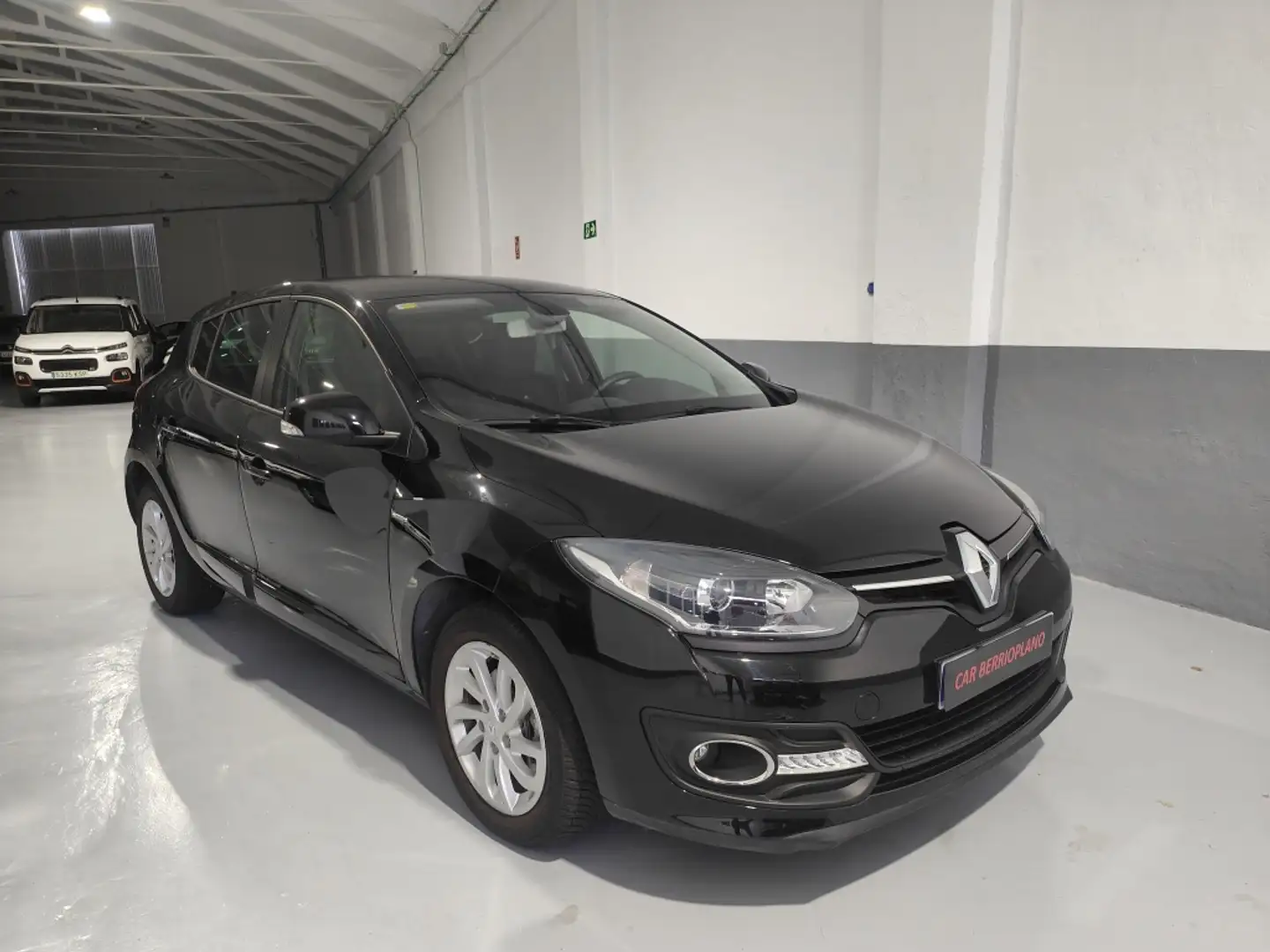 Renault Megane 1.2 TCE Energy Limited S&S 115 Negro - 1