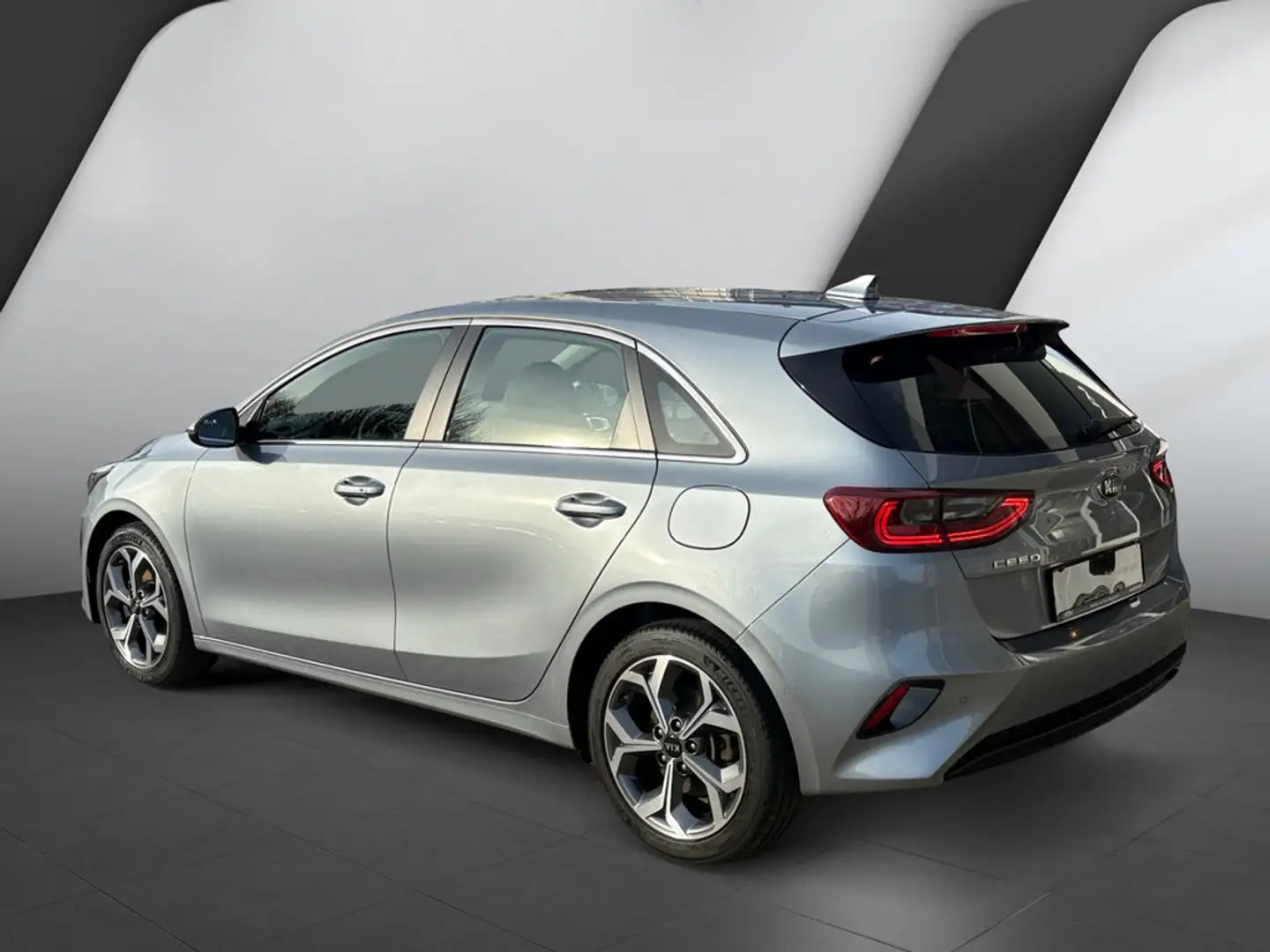 Kia Ceed / cee'd Beige - 2