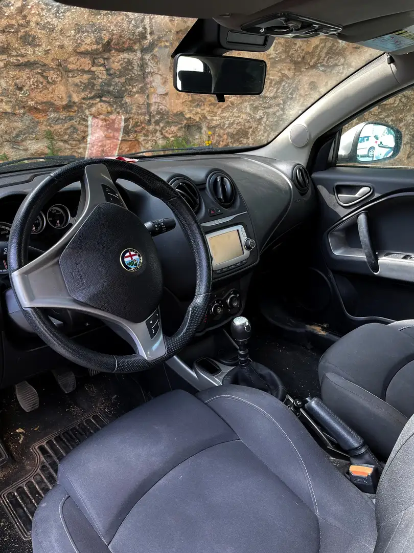 Alfa Romeo MiTo MiTo 1.4 Progression 78cv E6 Чорний - 1