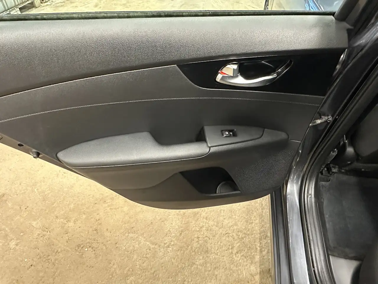Kia Forte снимка Kia Forte
