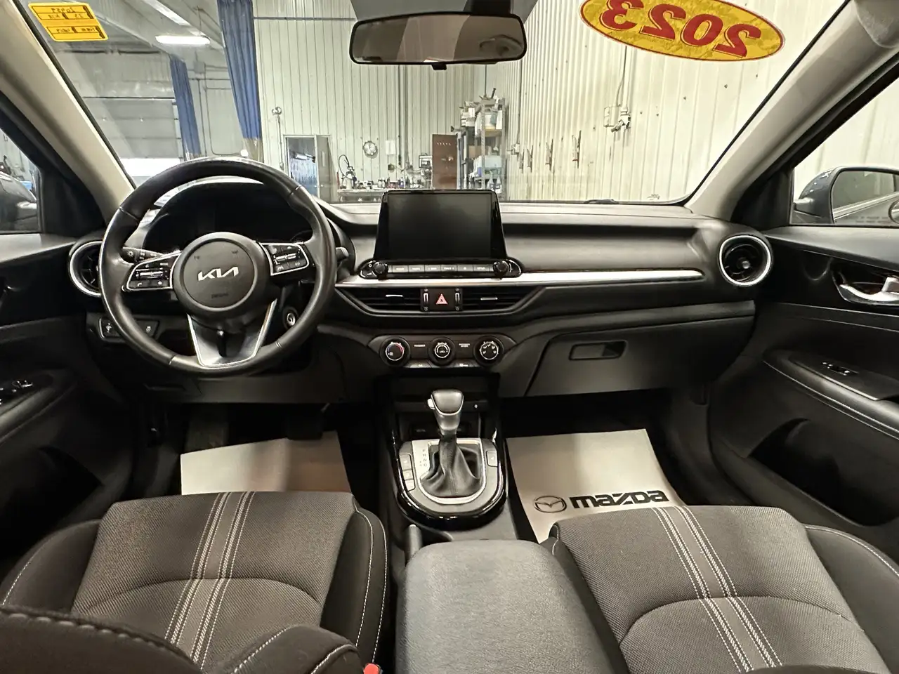 Kia Forte снимка Kia Forte