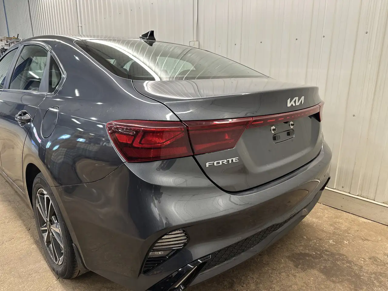 Kia Forte снимка Kia Forte