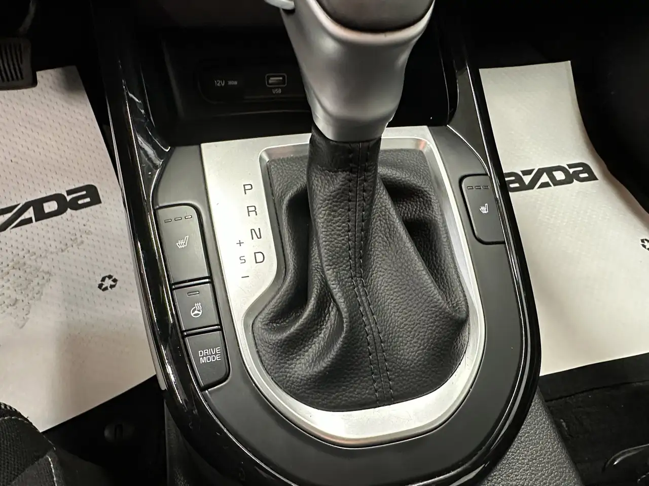 Kia Forte снимка Kia Forte