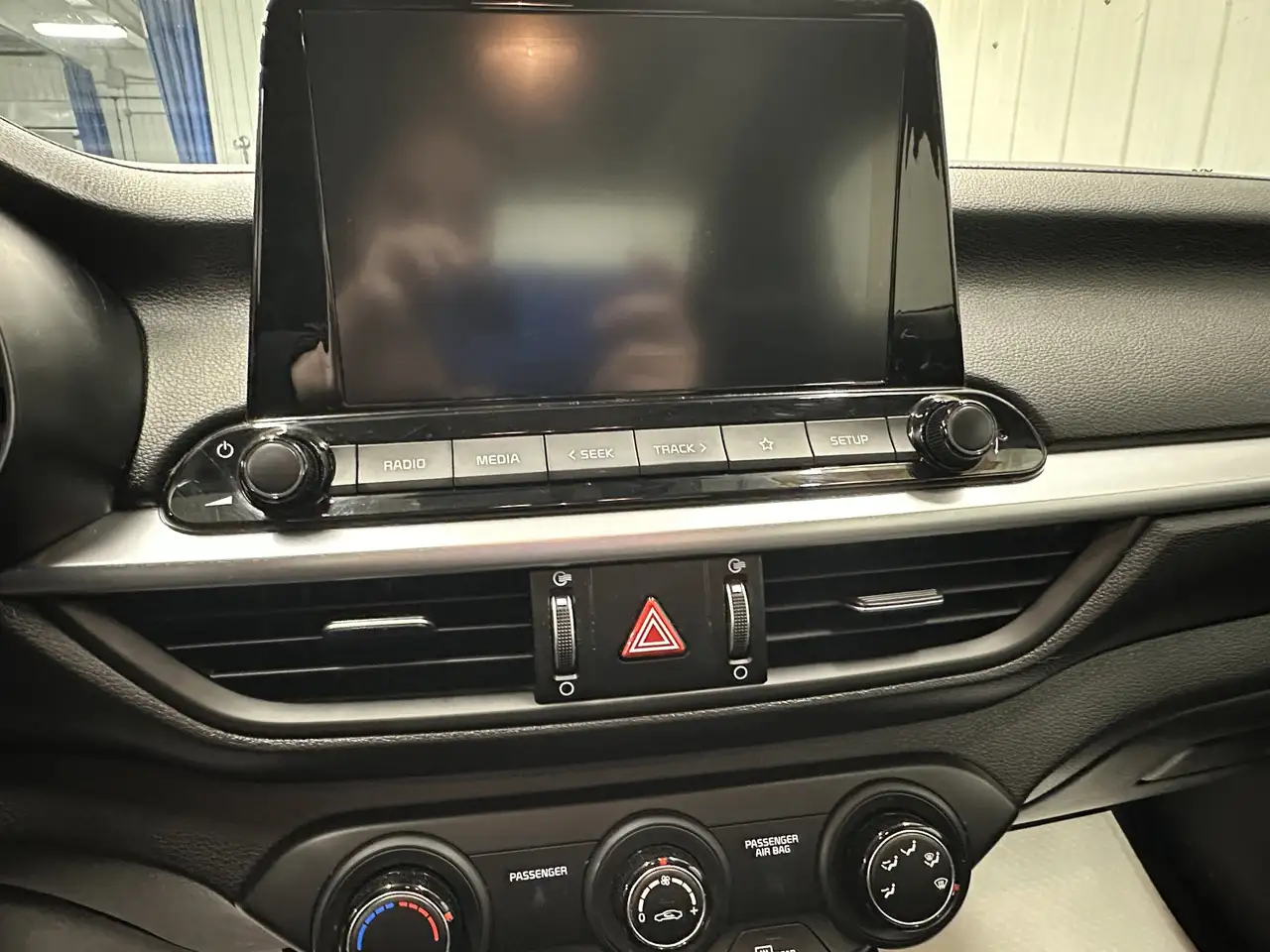 Kia Forte снимка Kia Forte