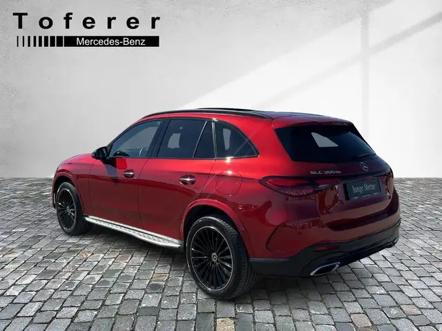 Mercedes-Benz GLC 300 de 4MATIC Distr PTS Shz Navi MBUX eHeck Ansicht 4