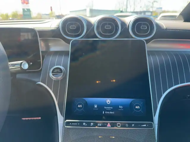 Mercedes-Benz GLC 300 de 4MATIC Distr PTS Shz Navi MBUX eHeck Ansicht 12