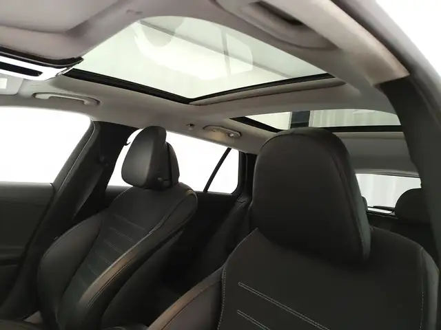Mercedes-Benz 300 view 15