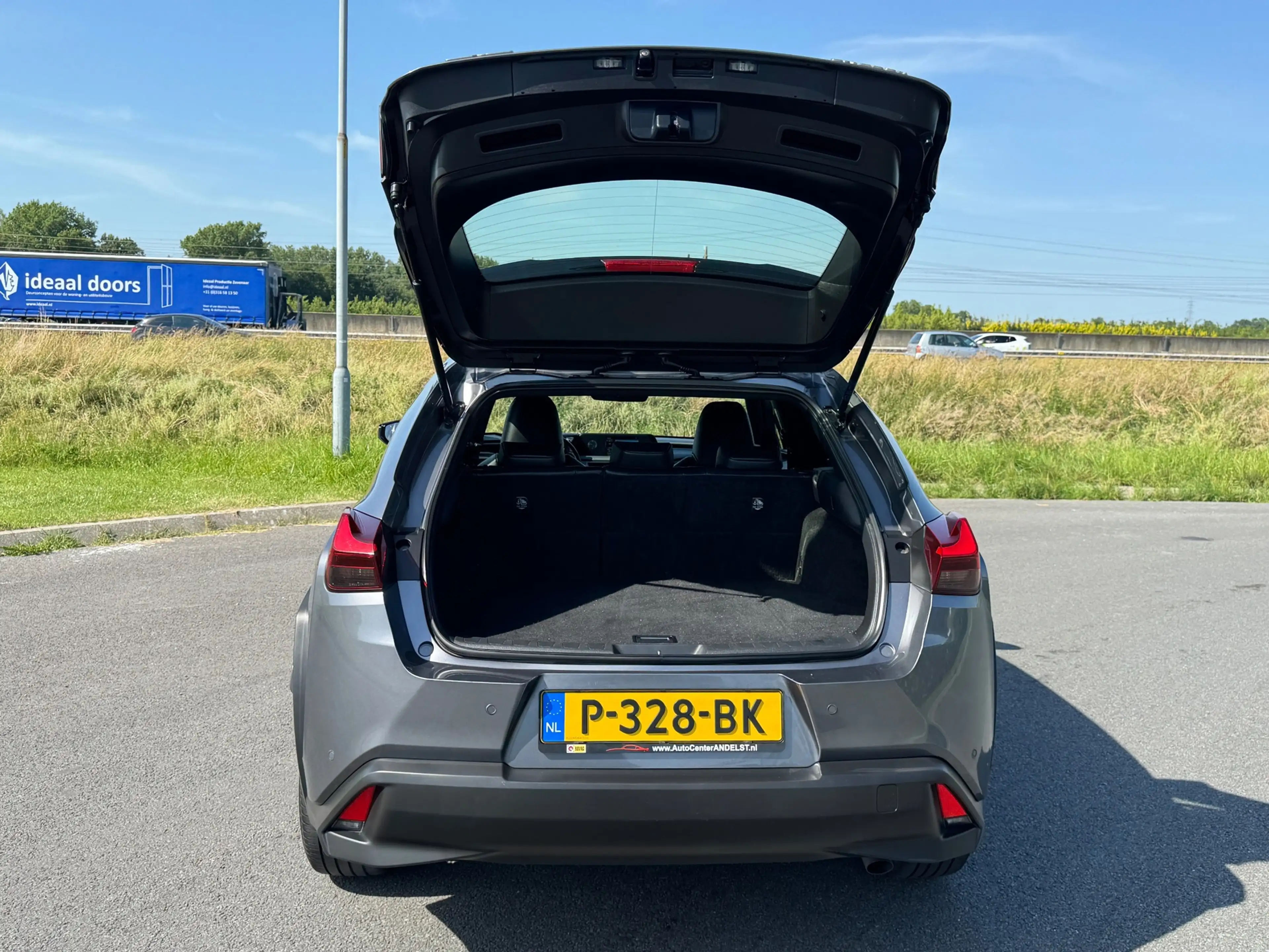 Lexus UX 250h Business Line, Aut, Acc, Stoelvrw, Navi, Pdc, Cam, — photo 9