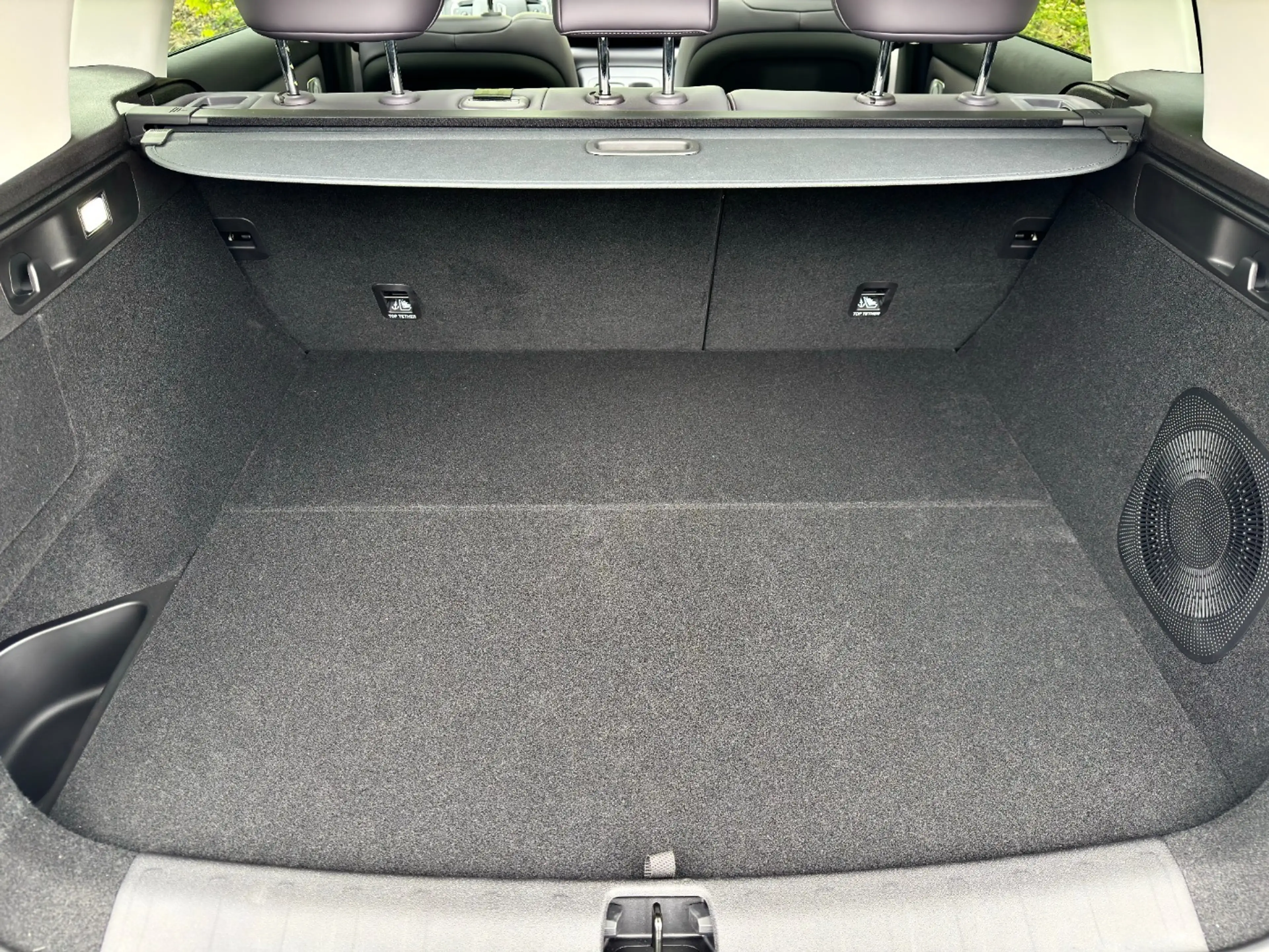 Leapmotor C10 REEV DESIGN PANO 360°VIEW — photo 23