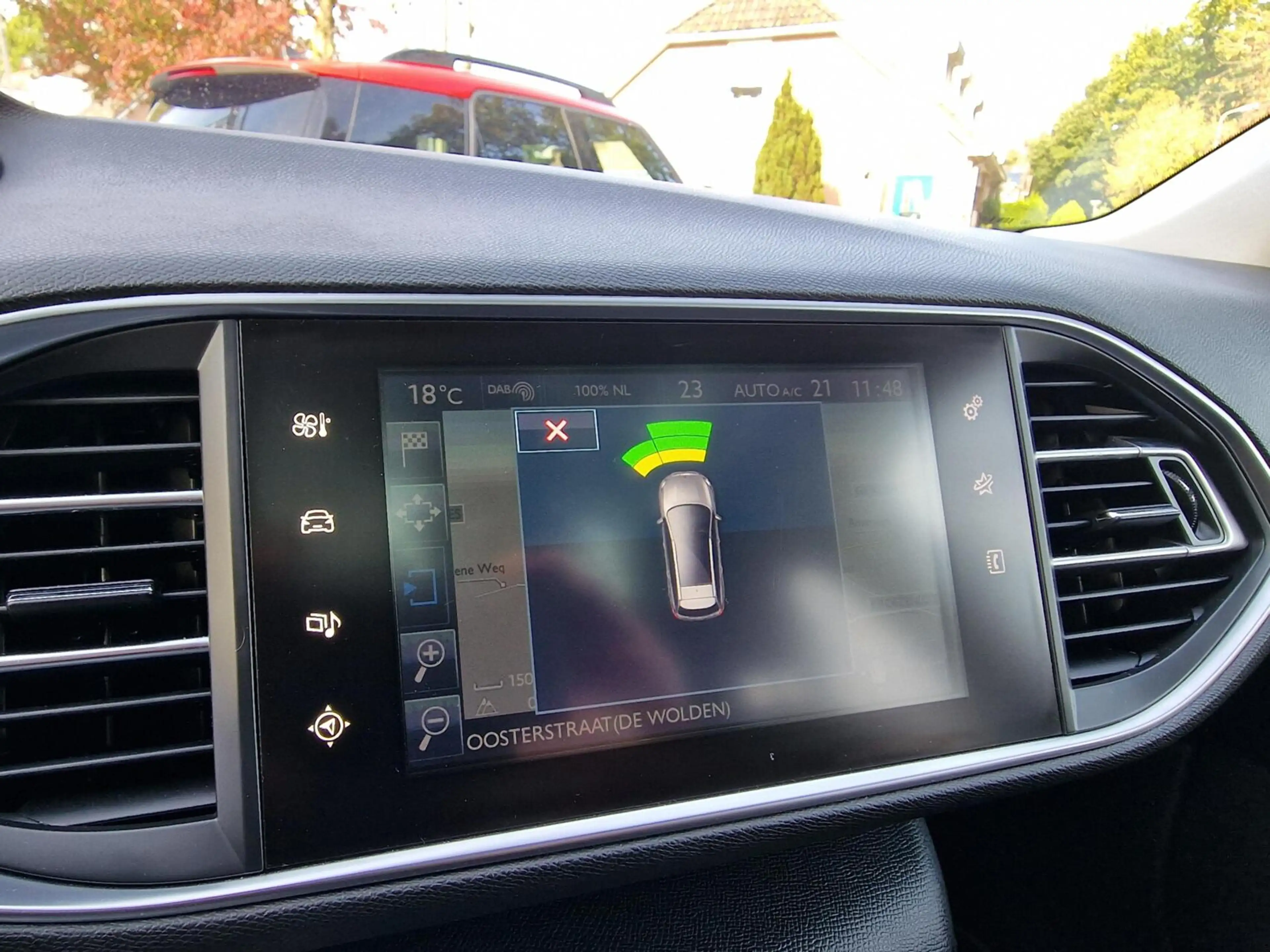 Peugeot 308 SW 1.2 PureTech Blue Lease Executive|Clima|cruise| — photo 10