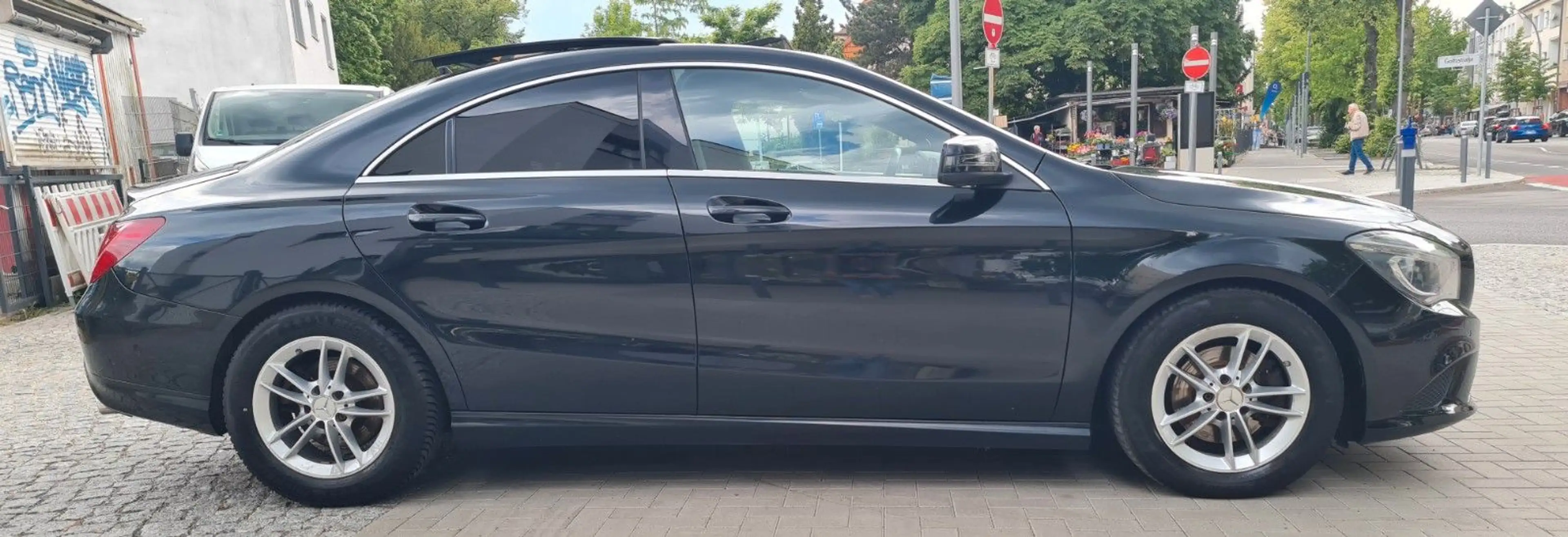 Mercedes-Benz CLA 220 CDI DCT Panoramadach PDC V+H — photo 7