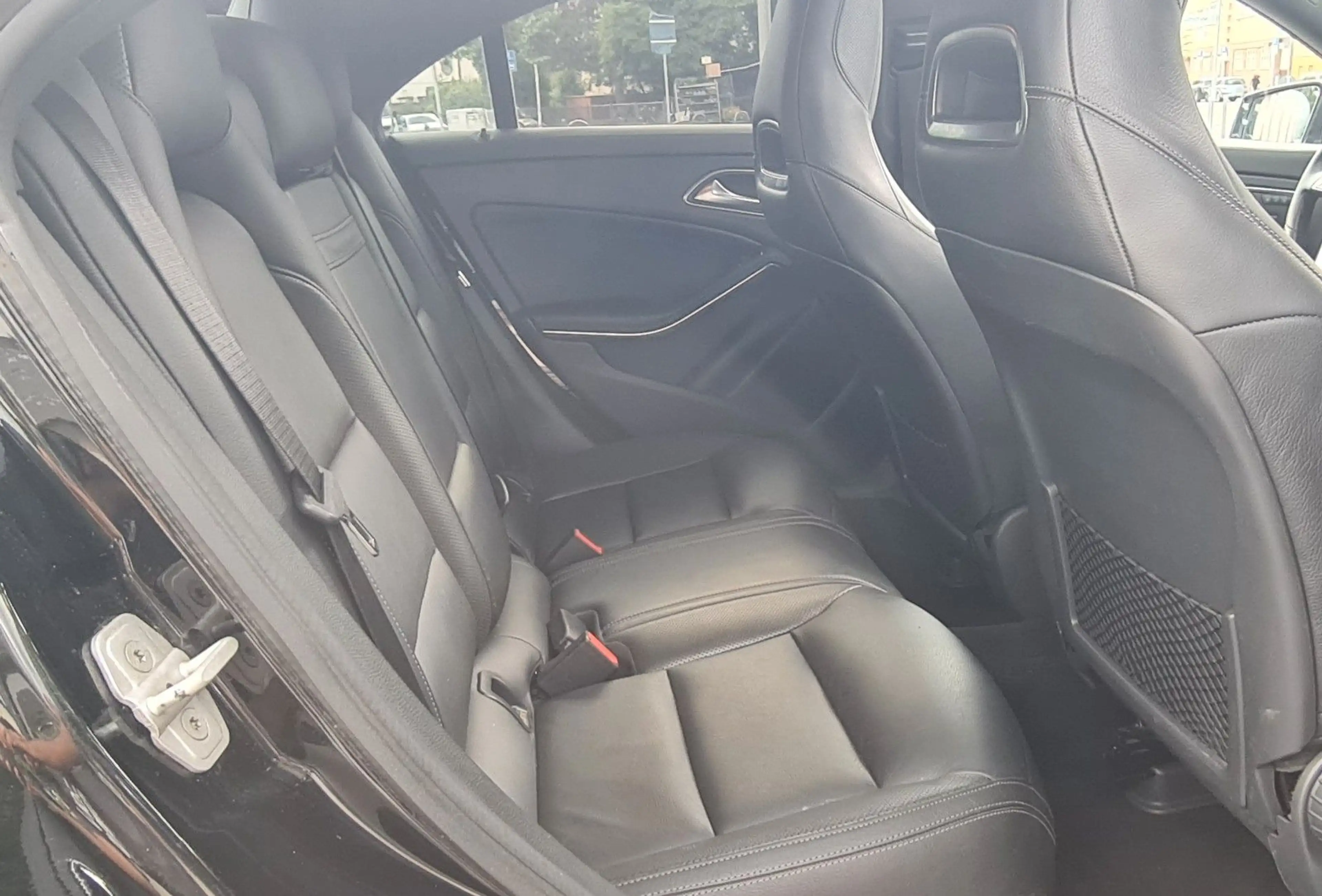 Mercedes-Benz CLA 220 CDI DCT Panoramadach PDC V+H — photo 11