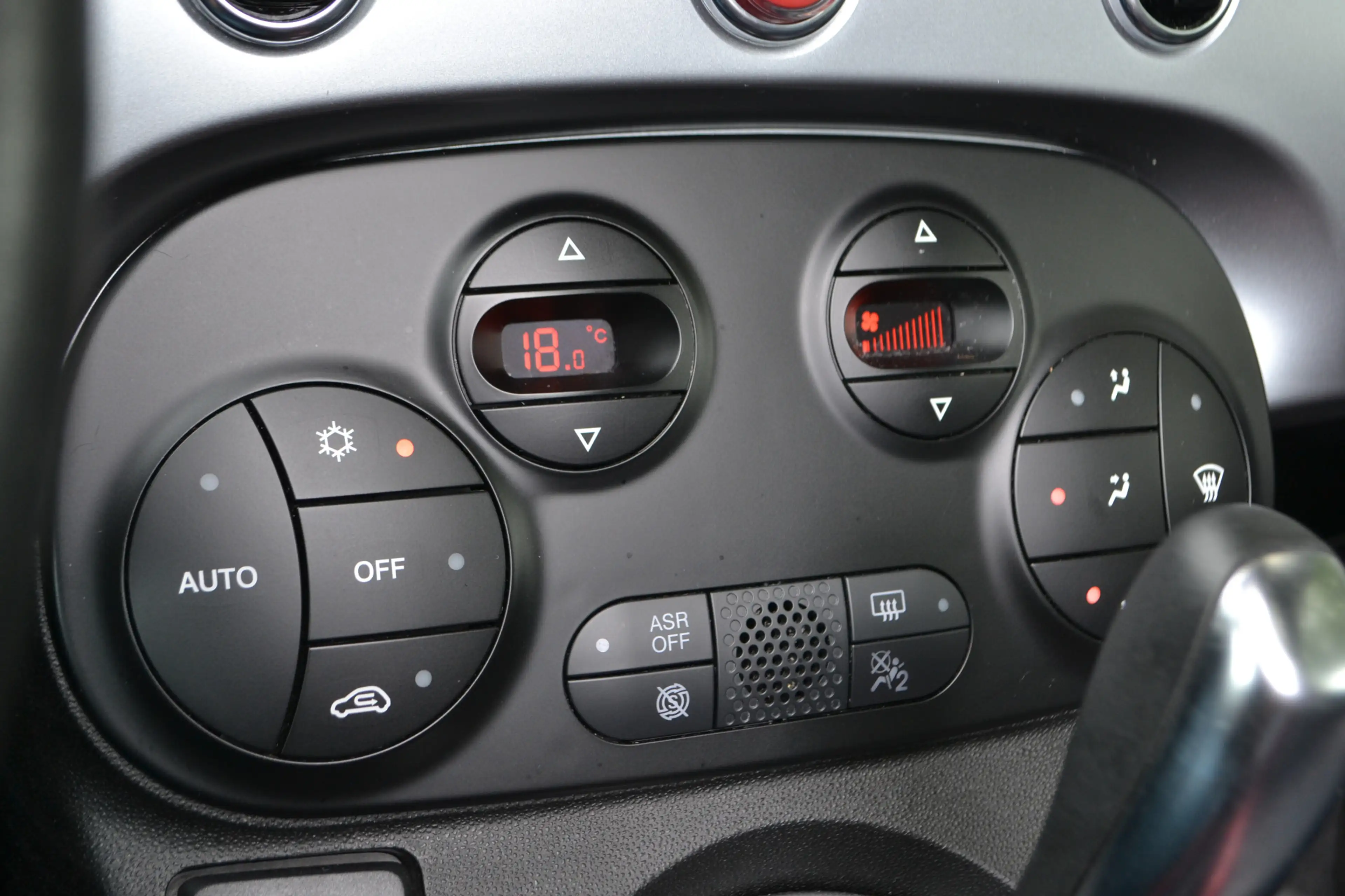 Fiat 500C 0.9 TwinAir Turbo 500S AUTOMAAT — photo 20