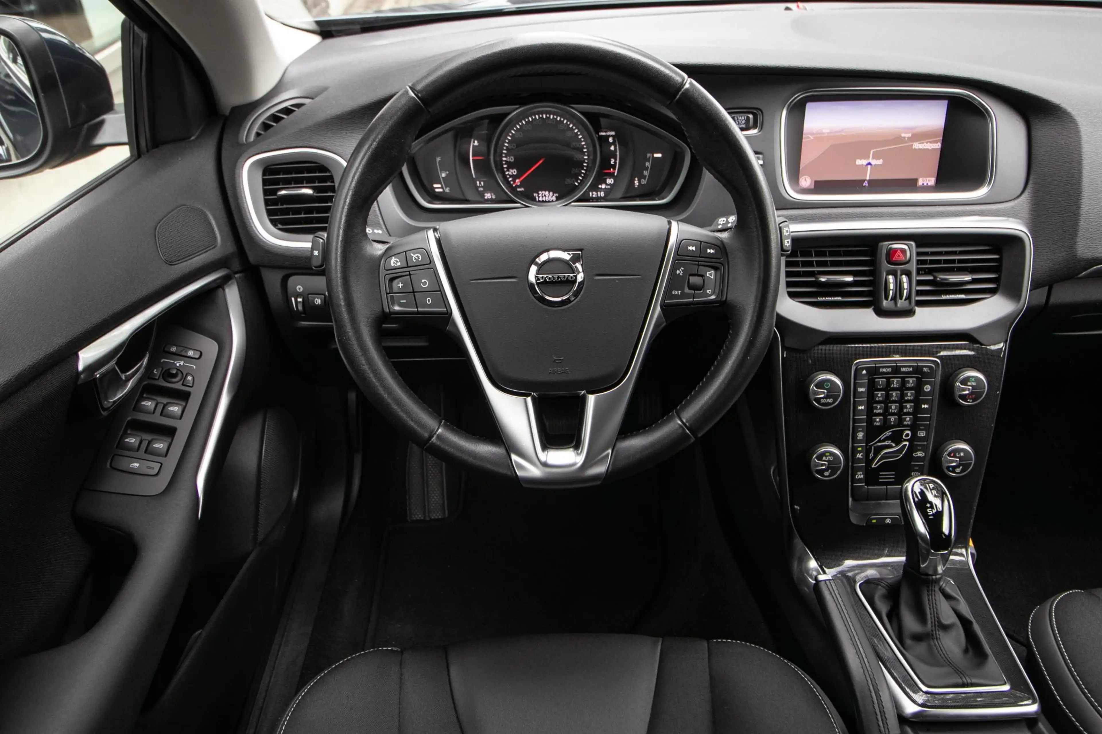 Volvo V40 1.5 T2 Polar+ | Goed onderhouden | Trekhaak | All — photo 15