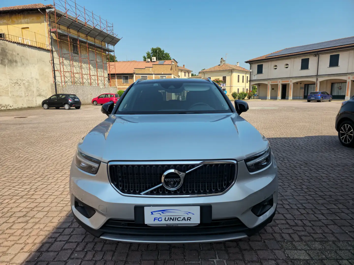 Volvo XC40 XC40 2.0 d3 Momentum geartronic Argent - 2