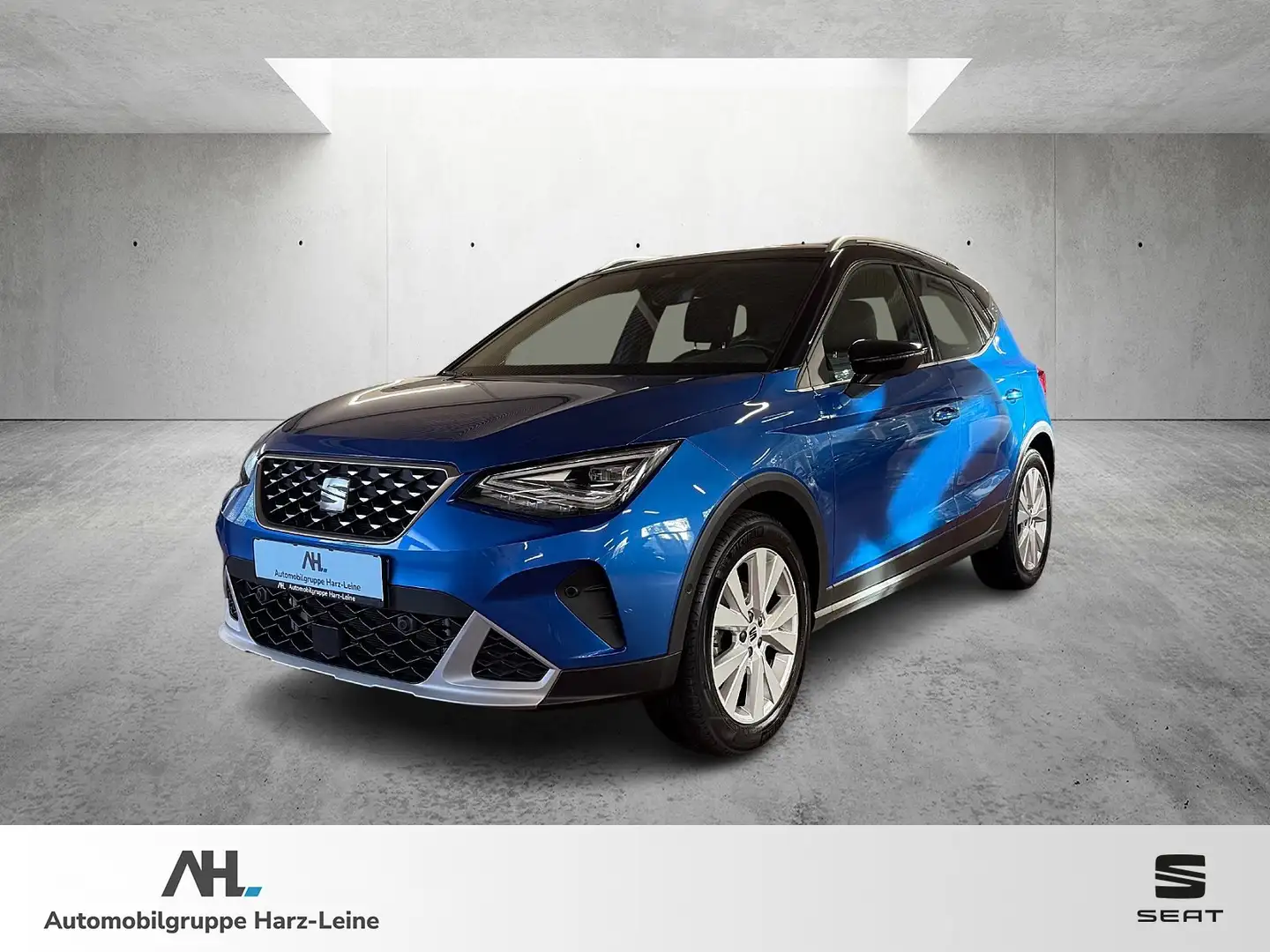 SEAT Arona 1.0 TSI Xperience DSG LED Navi ACC AHK RFK Blau - 1