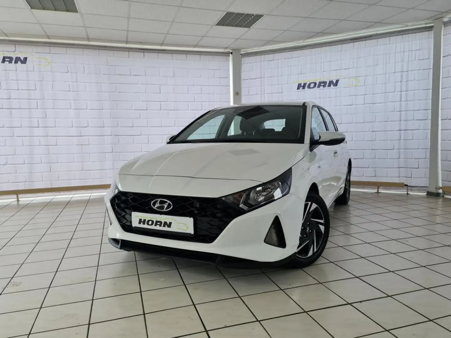 Hyundai i20 Mild-Hybrid, 1.hand, unfallfrei, Kamera,Scheckheft Weiß - 1