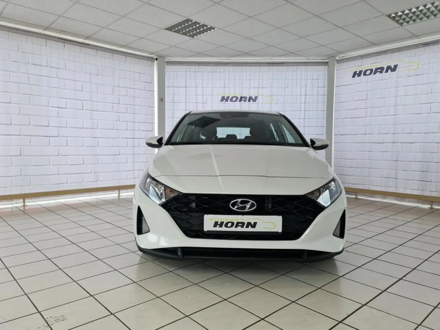 Hyundai i20 Mild-Hybrid, 1.hand, unfallfrei, Kamera,Scheckheft Weiß - 2