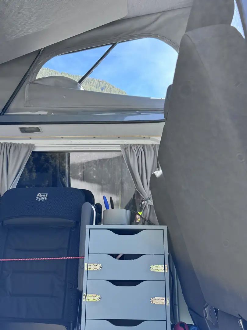 Volkswagen T6 Transporter Camper Weiß - 2